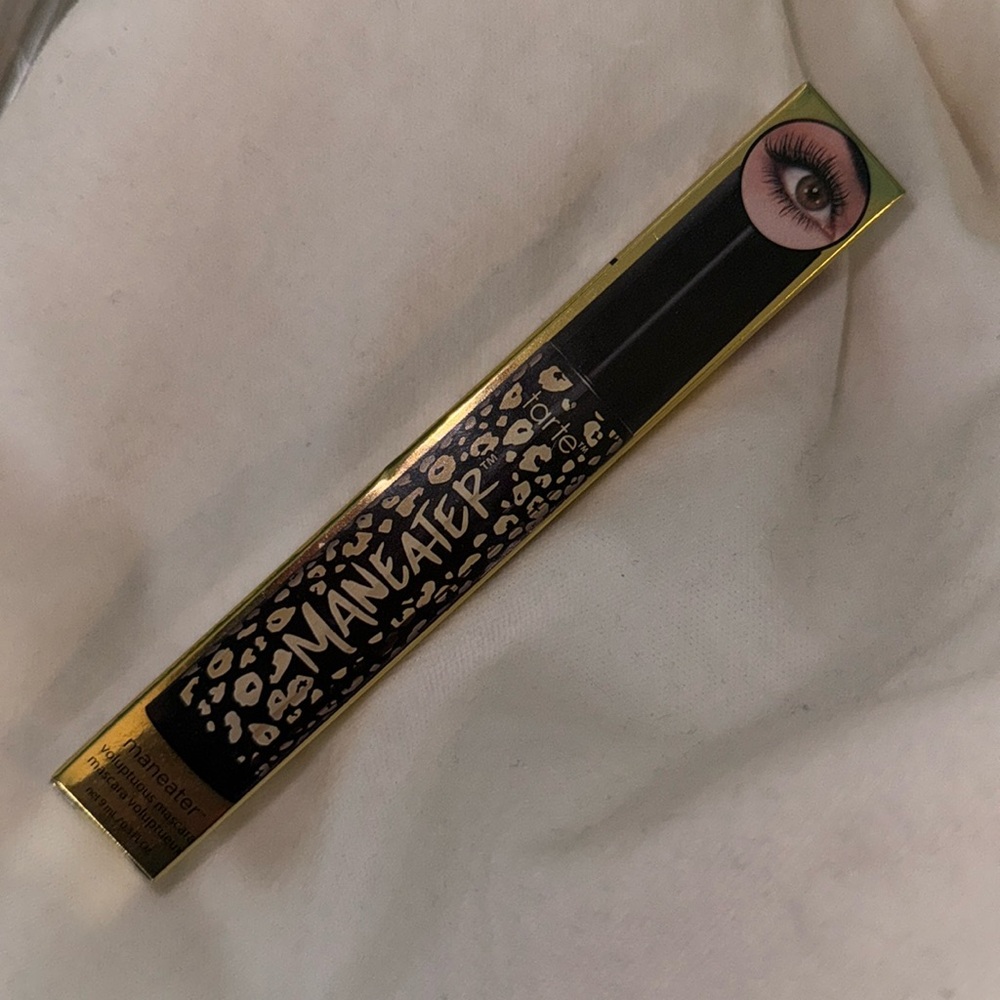Maneater Mascara NWT